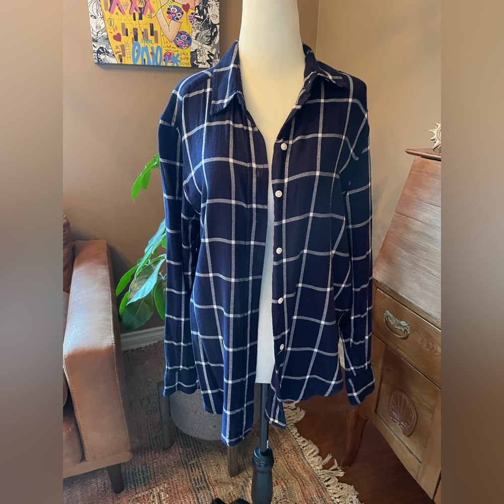 GAP Navy and White Checkered Women’s Shirt